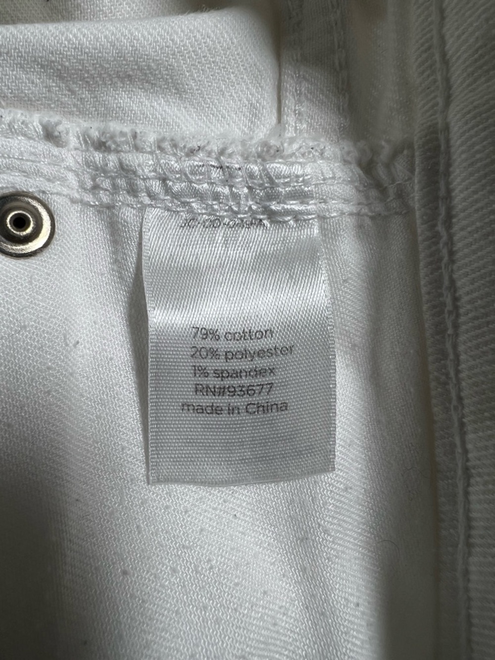 jcp White Cotton Blend Low Rise Shorts - size 4 - Picture 10 of 10
